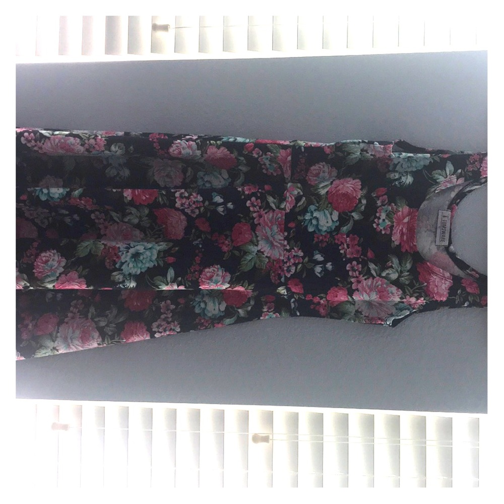 Toms ware dress